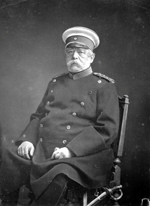 Il sistema di Bismarck I punti cardine dell assetto europeo prefigurato da Bismarck negli anni in cui questi è cancelliere del Reich (1771-1890) sono i seguenti: Neutralità dell Inghilterra.