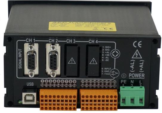 COMPONENTI IN DOTAZIONE Staffe per il fissaggio Connettore DB9 per CD contenente Ogni canale Trasduttore Manuale e Driver USB COMPONENTI IN OPZIONE (da acquistare separatamente) Cavo USB Cavo Seriale