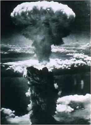 Figure: Hiroshima, 6 agosto 1945 La prossima guerra