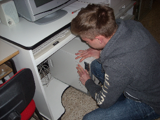 MANUTENZIONE ORDINARIA Sistemazione del cablaggio generale e manutenzione dei laboratori Nel laboratorio di informatica settore tecnico sono