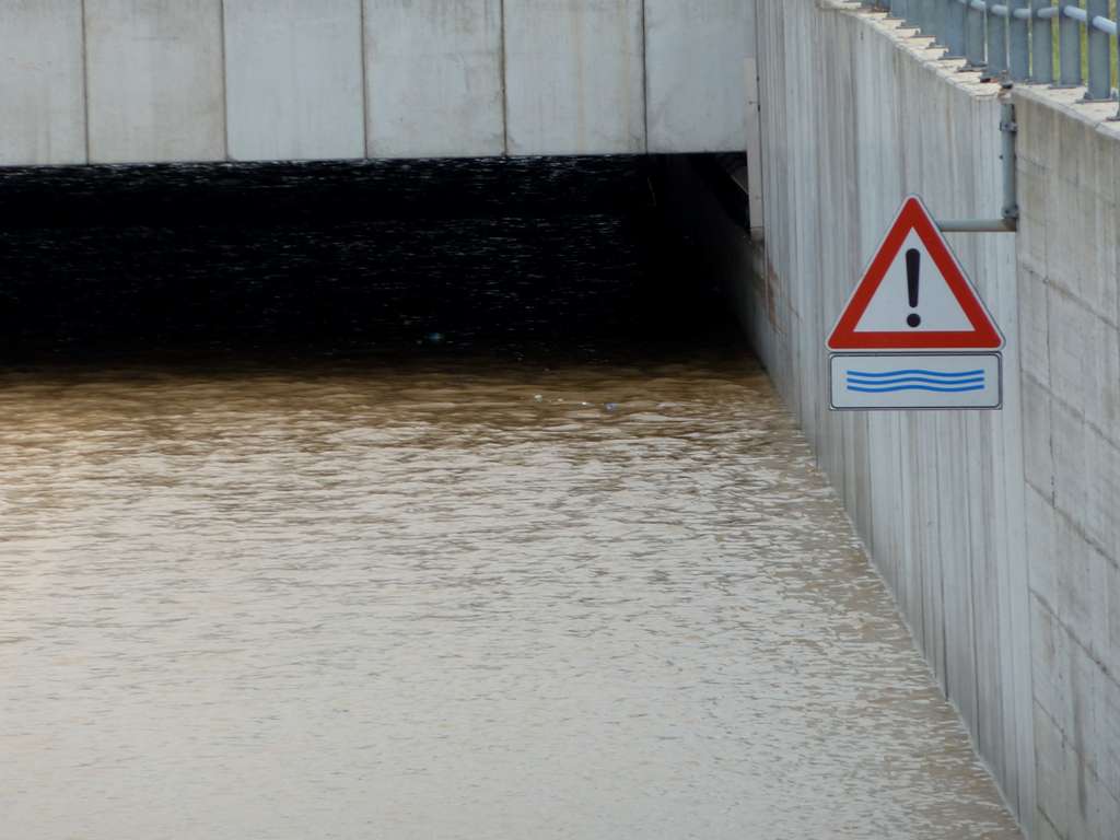 Oppure di rischio: Fiume Tordino: un morto e milioni di danni.