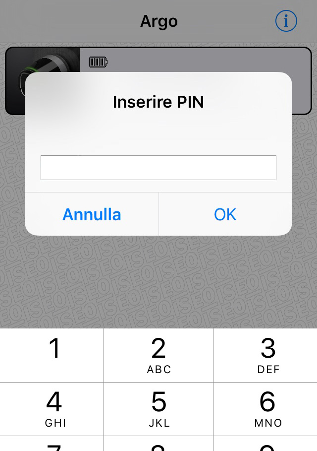 Puoi abilitare un codice PIN richiesto per l apertura della porta.