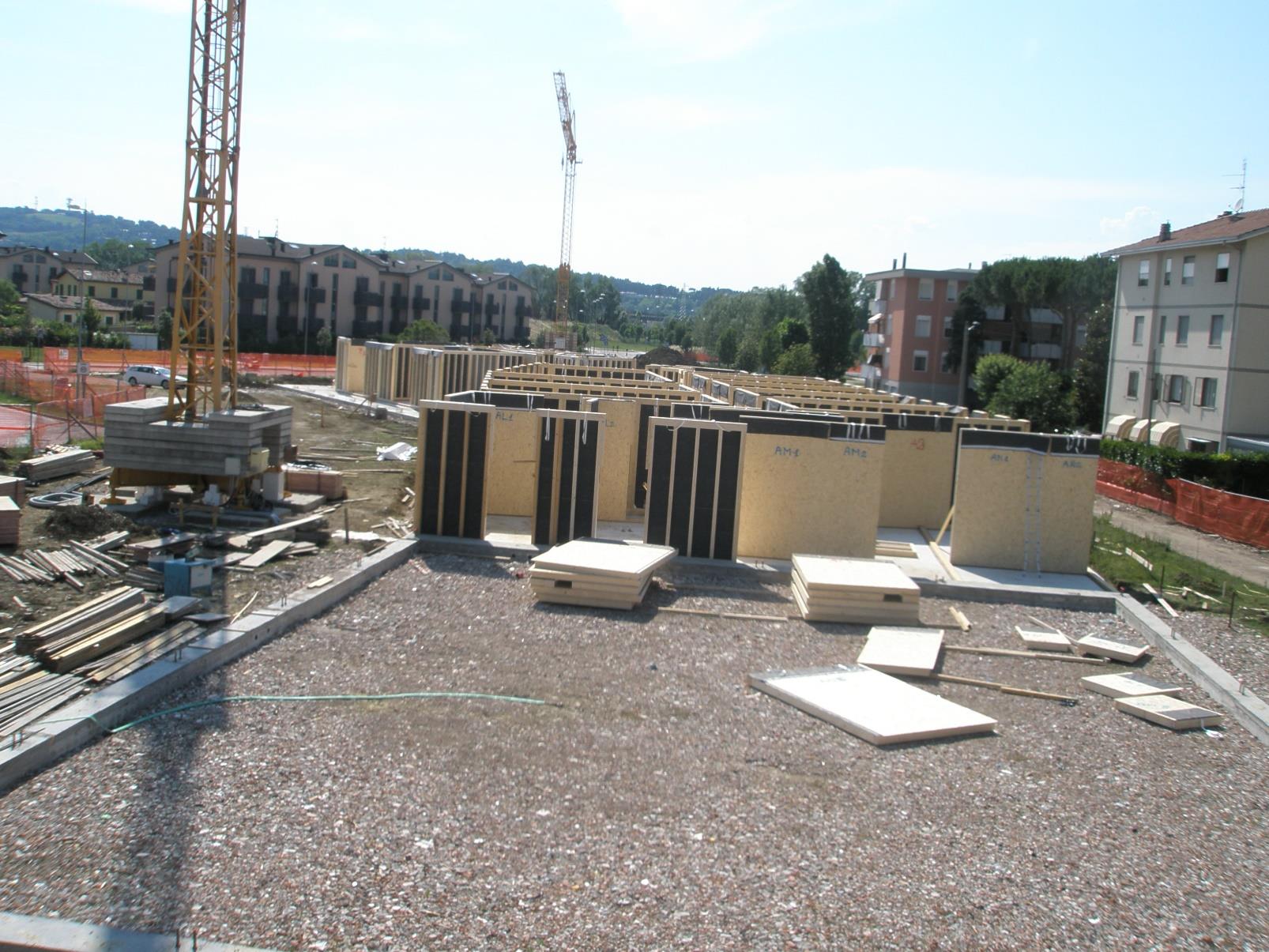 Scuola Elementare (Rimini) Struttura realizzata in Platform-Frame, sviluppata su 2 livelli per un totale di 3.