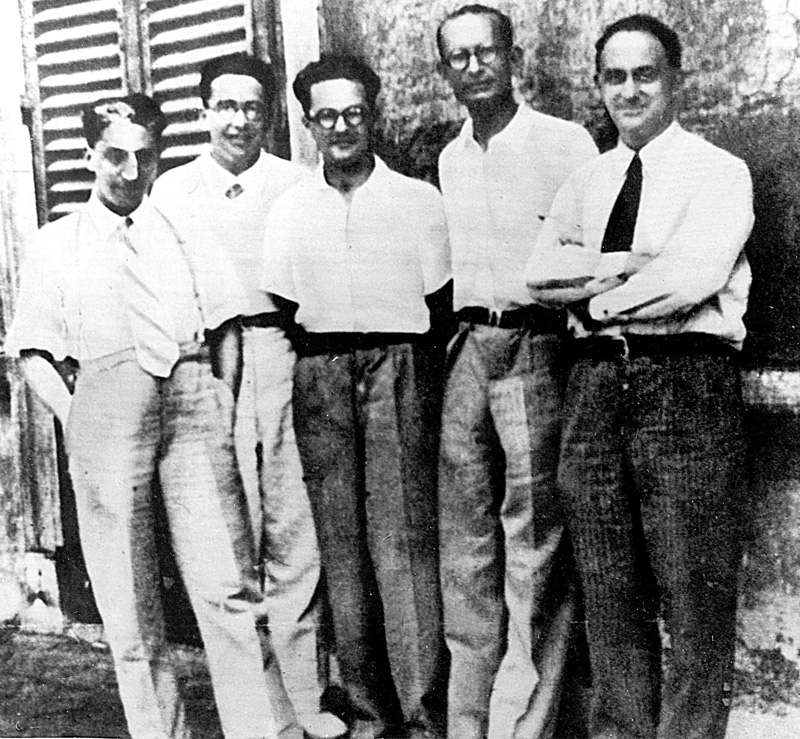 L'evoluzione della tavola periodica (XII) Nel 1934 Enrico Fermi e i suoi collaboratori ottennero una radioattività indotta bombardando i nuclei di molti elementi, tra cui l uranio, con neutroni