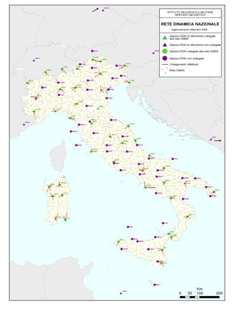 3. I SISTEMI DI COORDINATE Il Sistema di Riferimento Geodetico Nazionale In Italia sono attualmente in uso diversi sistemi di riferimento per i dati geografici, fra cui uno di recente adozione