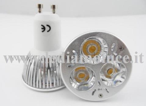 LED Spotlight - 6W GU10 Aluminio+lens 3300/4500/6500K 500 Lumen 30000h Dimensioni: Φ50 x H60mm 4193 LED Bulb - 20W Е27 A80 4500K Bianco