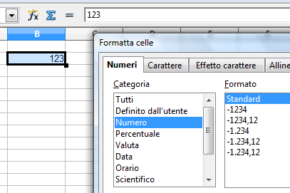 Le celle Il foglio elettronico è organizzato secondo una griglia ordinata di righe (numerate) e colonne (indicate con lettere maiuscole). La componente fondamentale sono le celle.