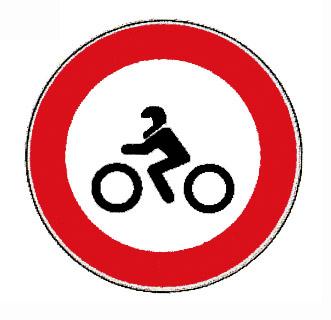 Transito vietato alle moto Circolazione vietata alle moto con cilindrata