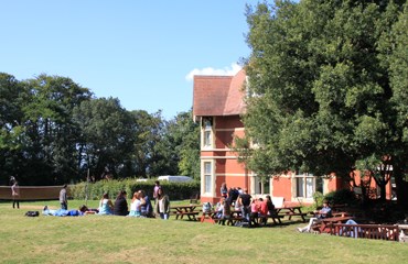 ELC Brighton - Loxdale Scuola di lingua situata in una magnifica villa, vicino al centro della città.