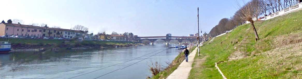 Entrati in Pavia la nostra ciclabile che comincia ad avere del traffico automobilistico sempre più presente.