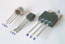 I TRANSISTORI Il transistor è un componente fondamentale dell elettronica (più del diodo, in quanto è un componente attivo cioè un amplificatore di corrente).