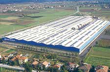 Marcegaglia Specialties la nostra presenza nel mondo Sedi produttive - ITALIA Contino Barre trafilate in acciaio inox Gazoldo degli Ippoliti HEADQUARTERS Prodotti piani in acciaio inox Forlì Tubi