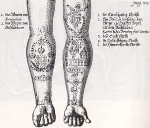 Era molto diffuso anche il tatuaggio in ricordo del pellegrinaggio fatto, generalmente il tatuaggio con simboli religiosi veniva fatto sulle braccia o sul torace.