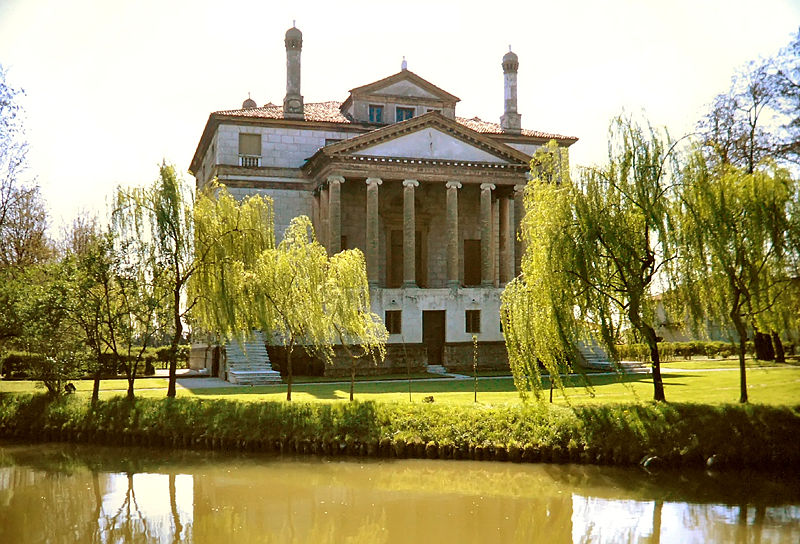 Villa Emo Questa villa fu commissionata intorno al 1558 dalla famiglia Emo di Venezia, che ne rimase in possesso fino al 2004.