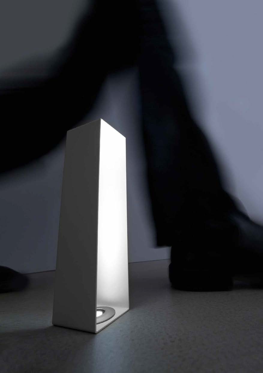 VUOTA DESIGN DAVIDE GROPPI - 2011 - OUTDOOR FLOOR LED LAMP - METAL