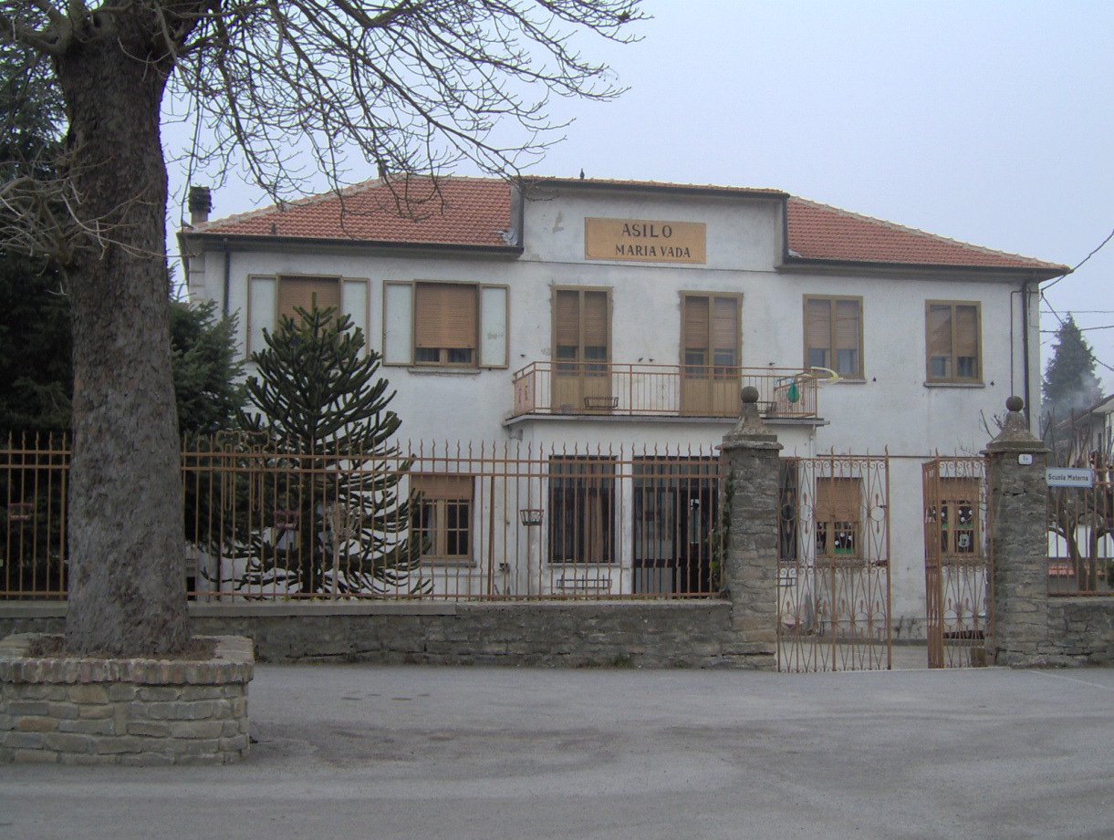 Il palazzo comunale.