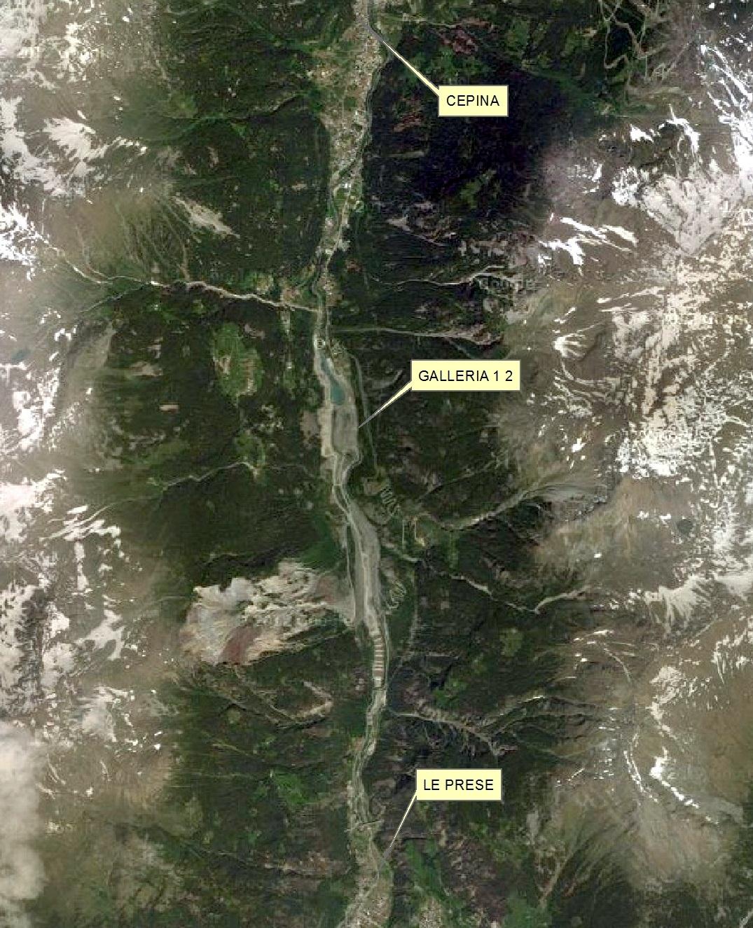 Sul versante di Val Pola il CMG svolge inoltre, tramite Guide Alpine, le misure distometriche manuali di verifica (3 campagne di misura annuali) al fine sia di garantire il controllo dei dati che