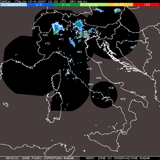 I violenti temporali sul Nordest del 15 giugno: notare la presenza dell'overshooting del cumulonembo, indizio di elevata intensità dell' evento.