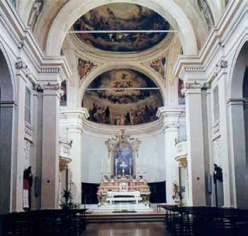 Interno della Chiesa di Santa Teresa con le volte dipinte dagli allievi di Govi Santa Teresa, nella facciata esterna, quindi Il transito di Santa Teresa sul portale d ingresso, all interno realizza l