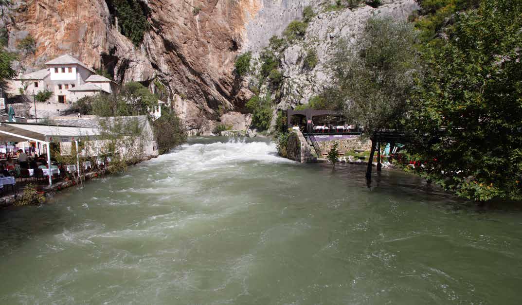 DATA 26, sabato Partenza al mattino per Blagaj e visita della bella tekija (luogo di preghiera e di ritiro sufi).