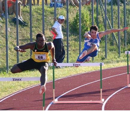 Marco Gadaleta: 400 hs 2009. Quarto Campionati Italiani Allievi 400hs Minimo per i mondiali Allievi nei 400hs 2010. Quarto Campionati Italiani Juniores 400hs 2011.