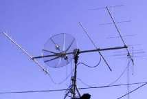 Satelliti Radioamatoriali Stazione Tipo RTX e/o convertitori Antenne Yagi, Elica