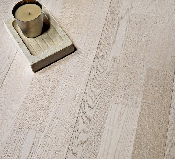 LEGNO / LAMINATO / LVT 45.60 /mq 38,76 /mq + iva Tavola in legno rovere slavonia, plancia in formato 13,5 x 160 x 1600-2300 mm 28.42 /mq 28.