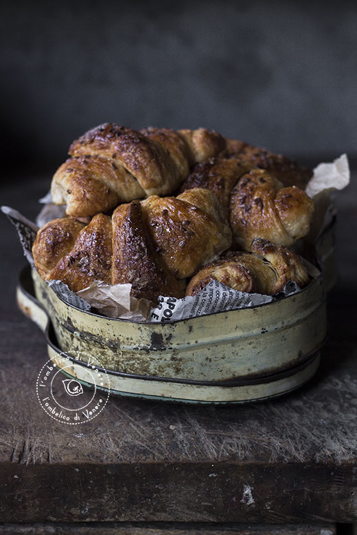 CROISSANT AI CEREALI per 25 croissant piccoli 300 g 80 g di 60 g di 20 g