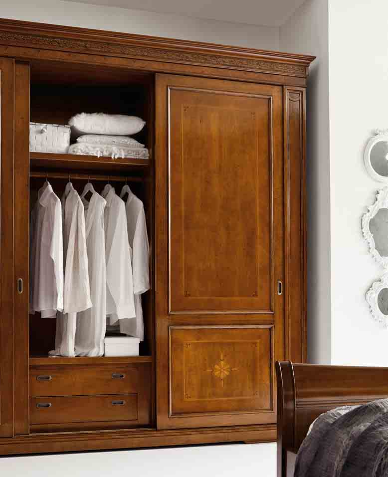 14 L imponenza e la semplicità dell armadio della Collezione Notte Duchessa si arricchiscono di comodi spazi perfettamente organizzati per agevolarne l utilizzo.
