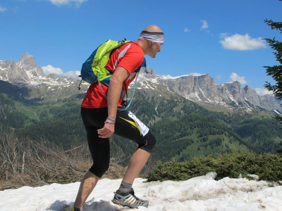 Tra i 20 e i 40km I primi 20km Glicogenolisi Glicolisi Ciclo di Cori Ossidazione acido piruvico Tra i 20 e i 40km Digestione ed attivazione dei lipidi l andatura