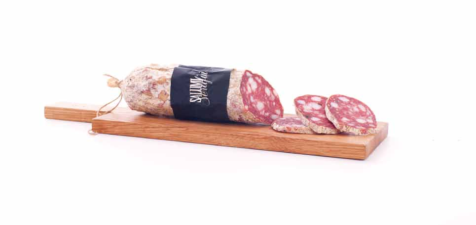 3060 Fiocco di Prosciutto intero al Pepe Nero Kg 2,5 Guanciale g 500 Mortadella al Tartufo g 700 Salame Serafini al Cinghiale g 500 Pecorino al Pepe Nero g