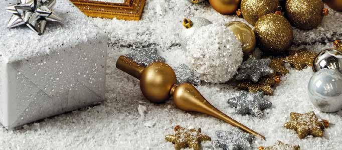 Natale è... un mondo dorato in cui vivere le feste Tutta l'eleganza dell'oro,in un assortimento di decorazioni perfetto per impreziosire la tua casa.