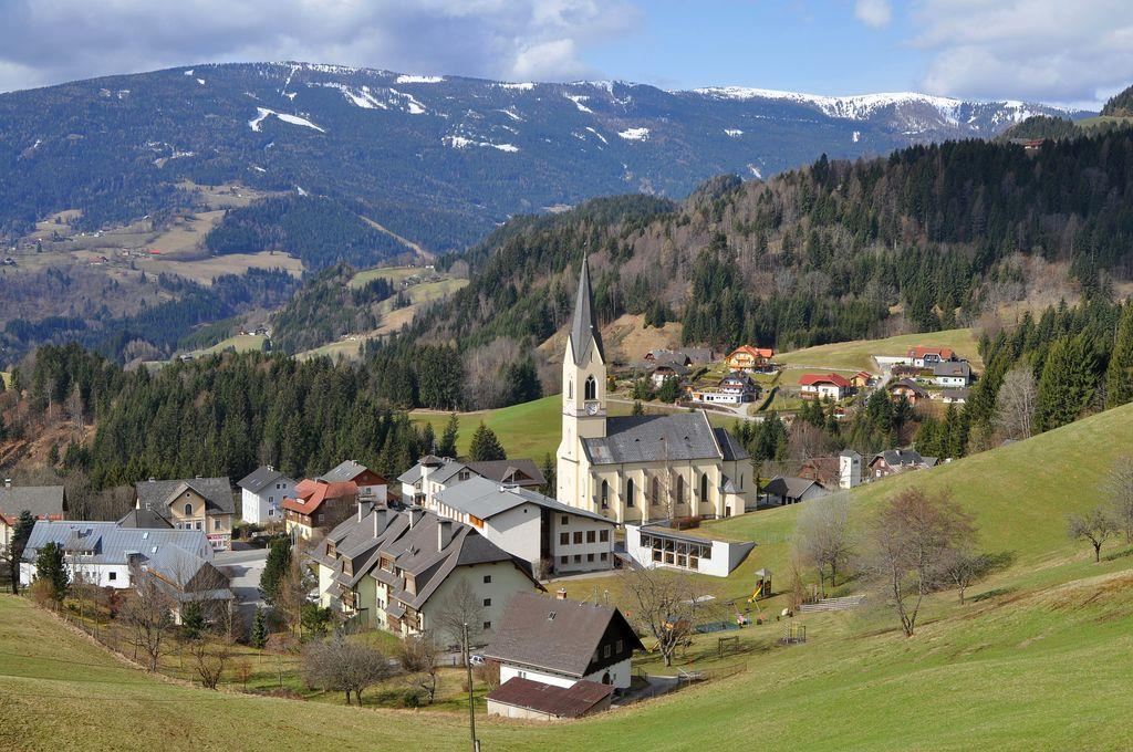 Il clima austriaco è di tipo continentale, grazie alla barriera alpina che blocca i venti atlantici.