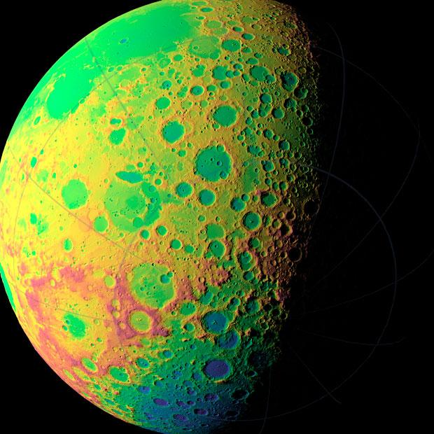 La superficie della Luna che, come è noto, è priva di una sua atmosfera, ha l aspetto di una enorme