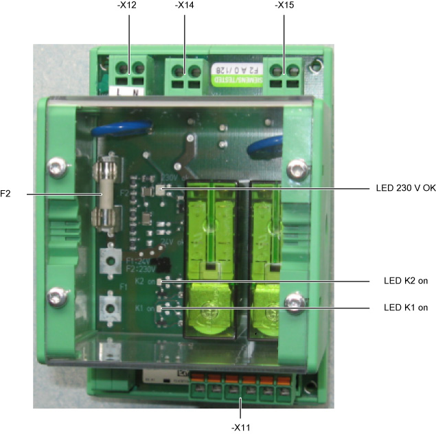 5.4 Comando di "SBC" tramite Safe Brake Adapter Interfacce Figura 5-8 Safe Brake Adapter, panoramica delle interfacce AC 230 V Tabella 5-25 Morsettiera X11, interfaccia per il Control Interface