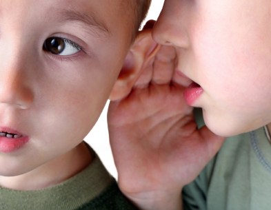 lettura linguaggio orale scrittura Costituiscono abilità interdipendenti, sin dal primo momento in cui il bambino entra