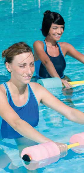 PISCINA - fitness in acqua lunedì martedì mercoledì giovedì venerdì sabato IN gym Attività di ginnastica in acqua ad intensità medio-alta di stimolazione e sviluppo della tonificazione, della