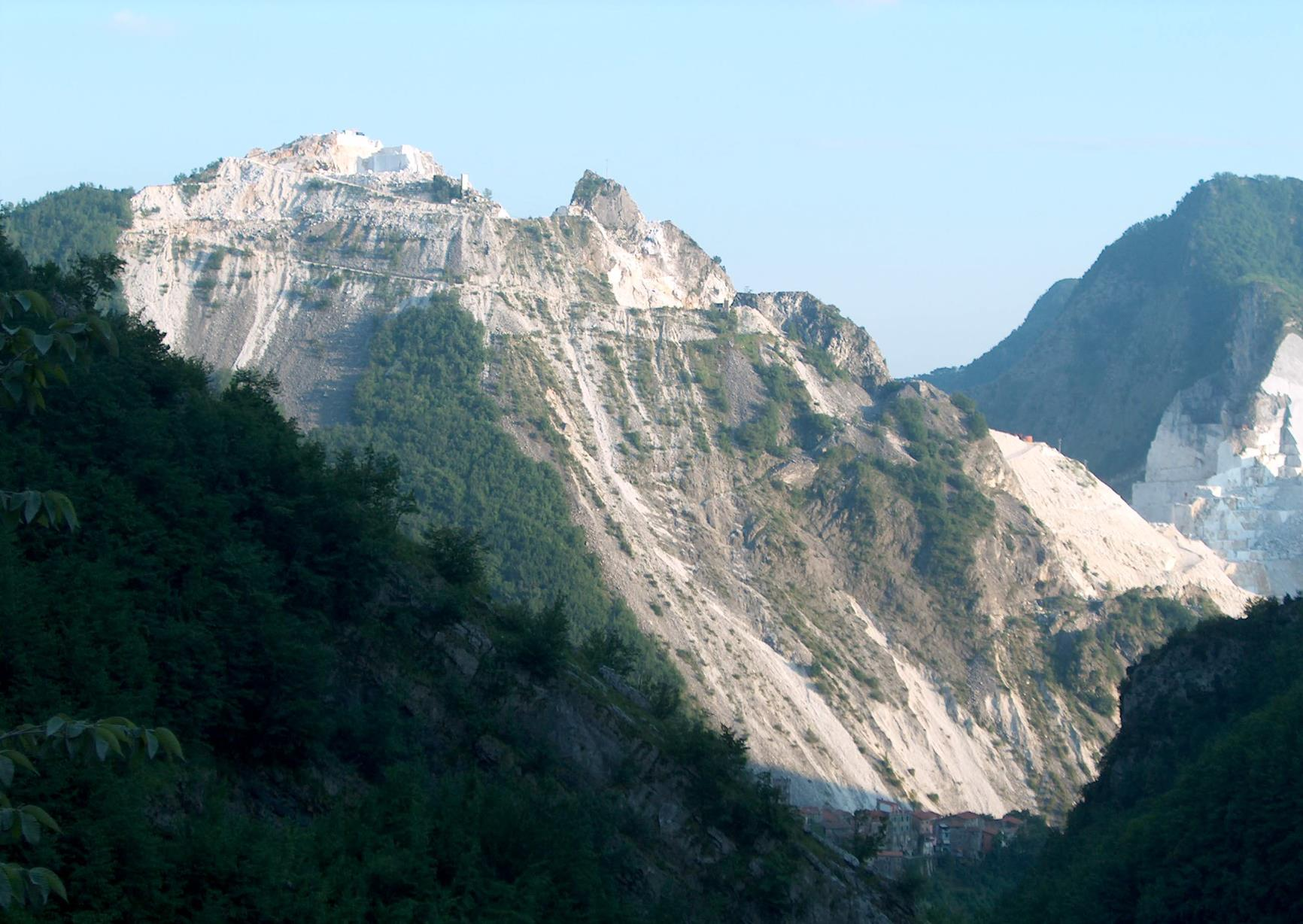 Cave di Carrara: problematiche ambientali 2)