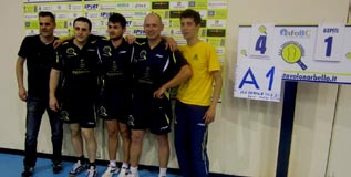 Modena e Norbello in paradiso Serie A2 maschile Si sono conclusi i Campionati di Serie A2 maschile che hanno decretato il successo della Crea Energia Villa d Oro Modena, nel girone A, quello