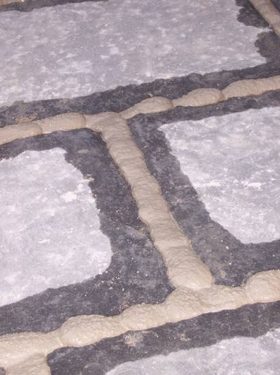 Progettare i ripristini Esempio ripristino selciato medievale tramite: - numerazione progressiva pietre - ortofoto -