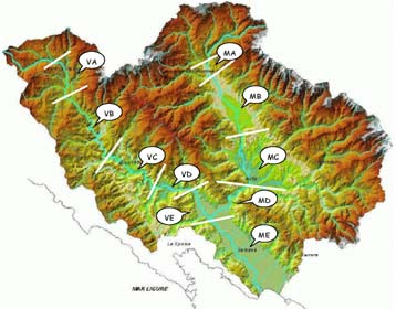 94 RINALDI e SIMONCINI - Studio geomorfologico del F. Magra A B Fig. 1. Suddivisione del bacino del F. Magra in settori ed in tratti.