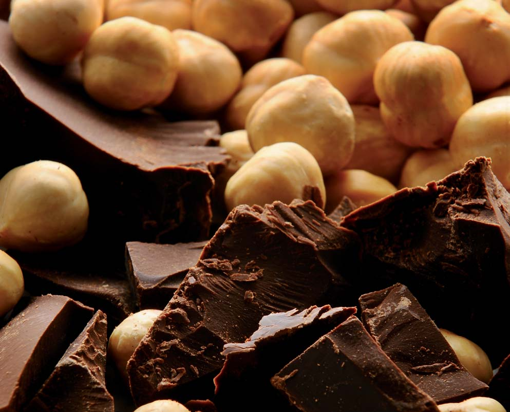 Gianduia Gold Gianduia Gold Solo Nocciole Nazionali e Cacao per questo grande prodotto della Linea Gold Giuso che, attraverso l ottimo bilanciamento di questi due ingredienti, regala un eccellente