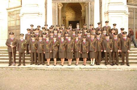 La Banda del Corpo Nazionale dei Vigili del Fuoco La Banda del Corpo Nazionale dei Vigili del Fuoco nasce sul finire degli anni 30.