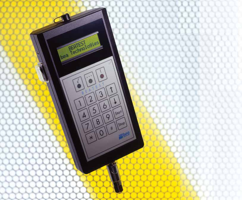 Beatest Uno strumento portatile per verificare l integrità delle cartucce filtranti a membrana attraverso un test di decadimento o di diffusione.