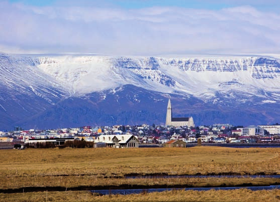 Reykjavik viaggio di 6 giorni/5 notti partenze giornaliere - dal 1 maggio al 31 ottobre 2008 Arrivo individuale all'aeroporto di Reykjavik, trasferimento in città con il servizio Flybus e