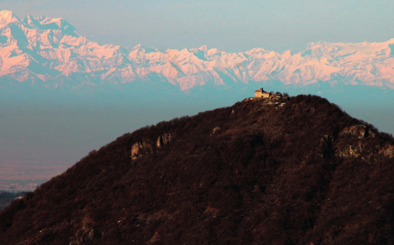 Parco Naturale Regionale dell Antola Monte Reale (907m).