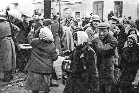 LA DEPORTAZIONE Marzo del 1942, gli ebrei di Lublino vengono deportati nel campo di