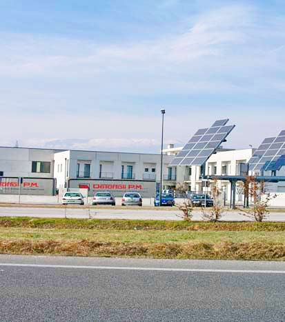 DE TOFFOLI P.M. NEWS Sensibili alle problematiche ambientali, noi della De Toffoli P.M. da quest anno attingeremo energia per la nostra produzione dal nuovo impianto fotovoltaico appena installato.