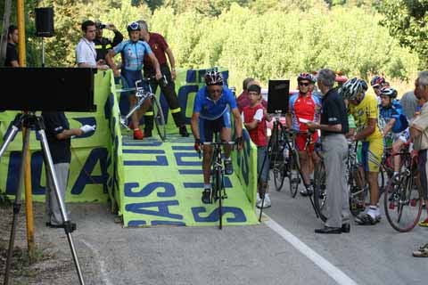 aprile 2015 3 Camp. It. Ciclismo a Cronometro Memorial Ivano Bartolini Arezzo, 12 aprile 4 Campionato Italiano Tennistavolo Roma - SCA, 16/18 aprile 1 2 3 4 5 Pasqua 6 7 8 9 10 11 12 3º Camp. It. Ciclismo a Cronometro Arezzo 13 14 15 16 4º Camp.