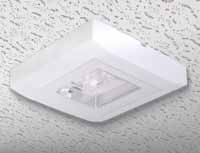 GuideLed SL Montaggio a soffitto Apparecchio di illuminazione di sicurezza con tecnologia per il montaggio a soffitto Altezza di montaggio ridotta a soli 30 mm Aspetto discreto grazie all'ottica